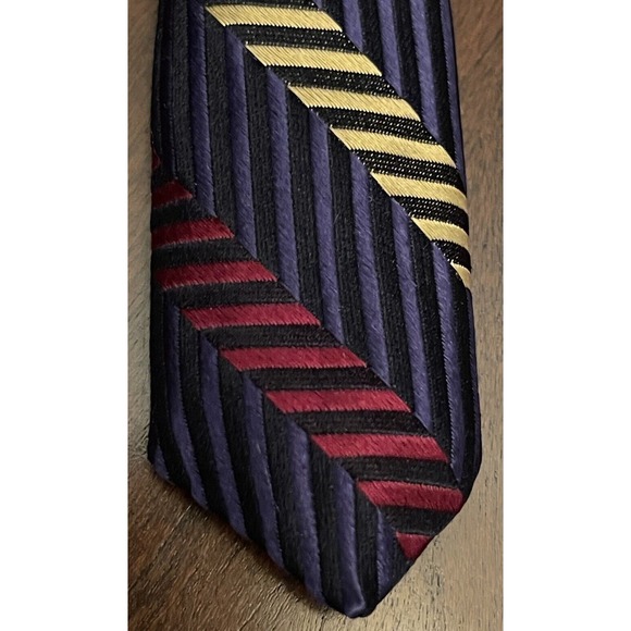 Studio Fumagalli’s Red Blue Gold 100% Imported Silk Men’s Neck Tie Made In Usa - Picture 7 of 10